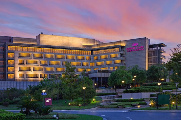 Gallery - Crowne Plaza Shanghai Anting - 20 Minutes Drive To National Exhibition And Convention Center & 15 Minutes Drive To F1