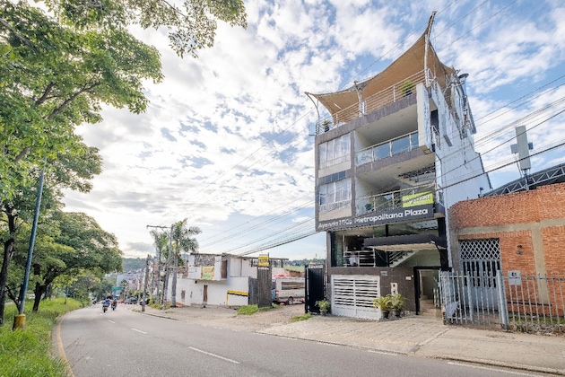Gallery - Ayenda 1501 Metropolitana Plaza