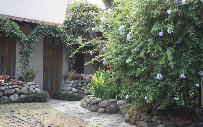 Gallery - Tierra Magica B&B and Art Studio