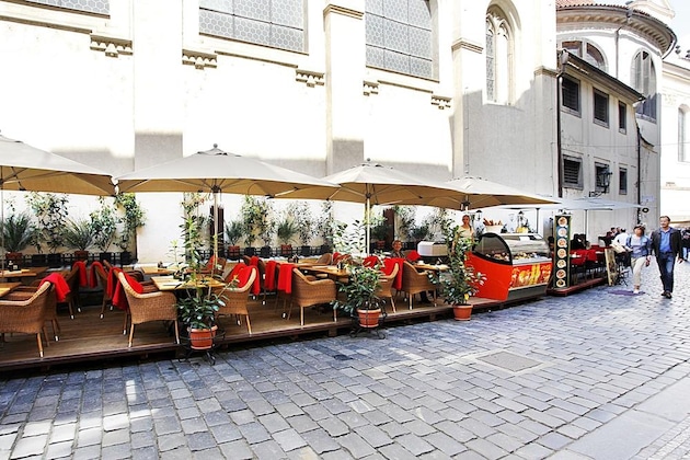 Gallery - Little King Hotel U Malvaze