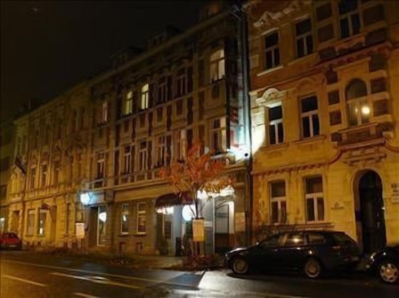 Gallery - Hotel Clochard