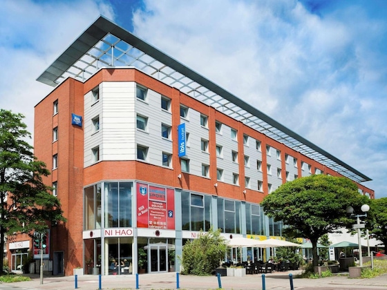 Gallery - Ibis Budget Hamburg City Ost