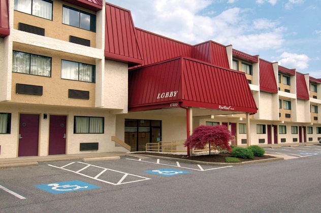 Gallery - Red Roof Inn Cleveland Airport-Middleburg Heights