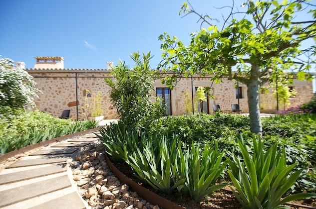 Gallery - Bennoc Petit Hotel