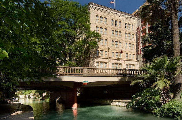 Gallery - Drury Inn & Suites Riverwalk San Antonio