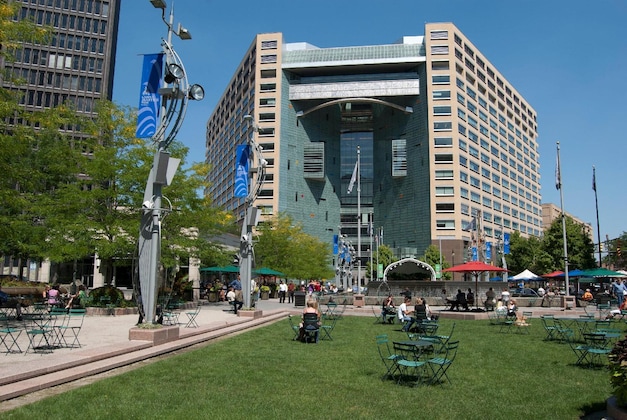 Gallery - Holiday Inn Express & Suites Detroit North - Troy, An Ihg Hotel