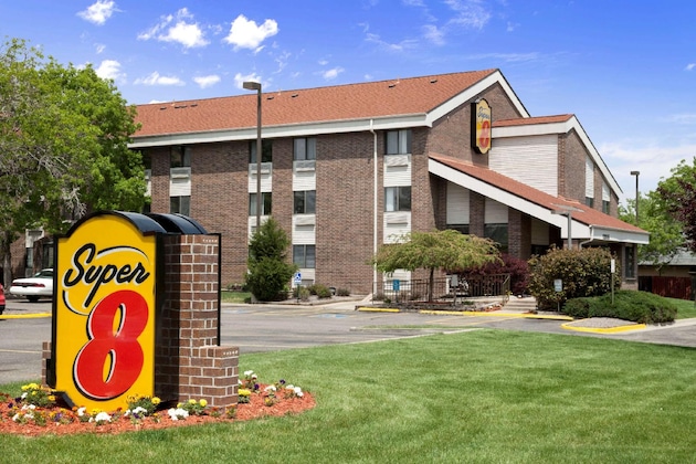 Gallery - Super 8 By Wyndham Westminster Denver North