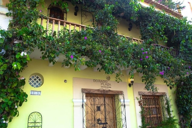 Gallery - Hotel Dorado Plaza Calle Arsenal