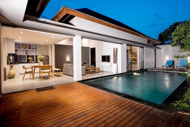 Gallery - Villa Dedayuh Seminyak