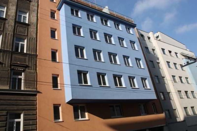 Gallery - Royal Living Apartments