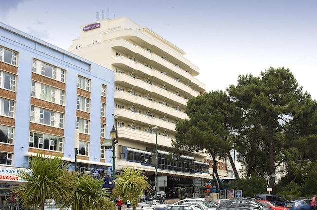 Gallery - Premier Inn Bournemouth Central