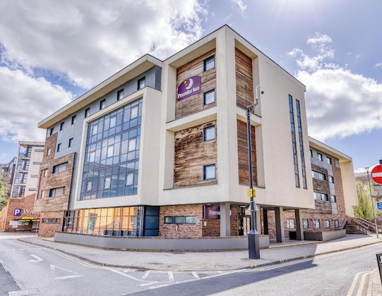Gallery - Premier Inn Durham City Centre