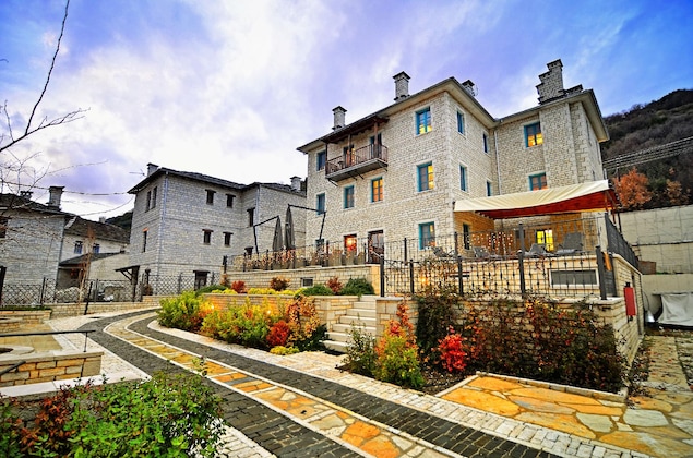 Gallery - Zagori Suites Luxury Residences