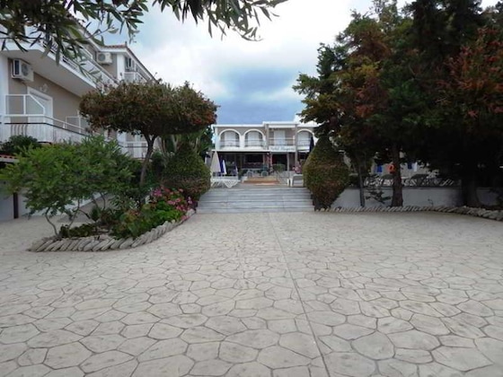 Gallery - Hotel Megara