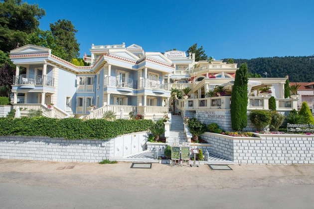 Gallery - Enavlion Hotel