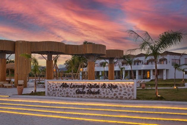 Gallery - Alia Suites & Alia Beachfront Suites And Spa