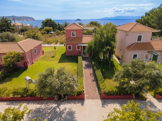 Gallery - Monambeles Villas