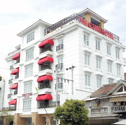 Gallery - The Cube Malioboro Hotel
