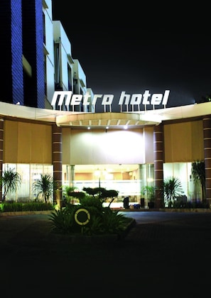 Gallery - Metro Hotel