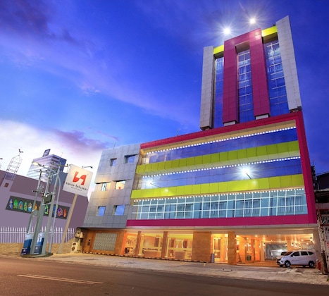 Gallery - Swiss-Belcourt Makassar