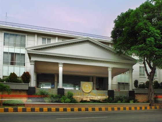 Gallery - Hotel On The Rock
