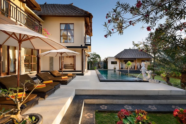 Gallery - Balangan Beach Villa
