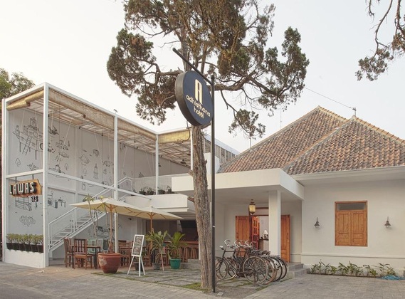 Gallery - Adhisthana Hotel