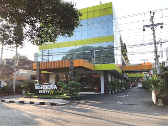 Gallery - Hotel New Merdeka Pati