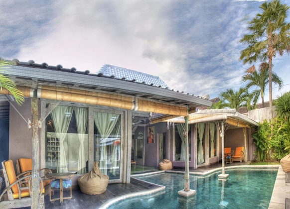 Gallery - Villa West