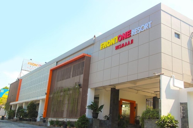 Gallery - Front One Resort Yogyakarta