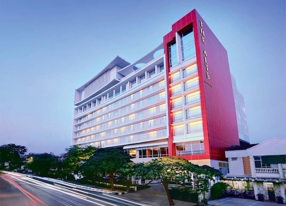 Gallery - The Alts Hotel