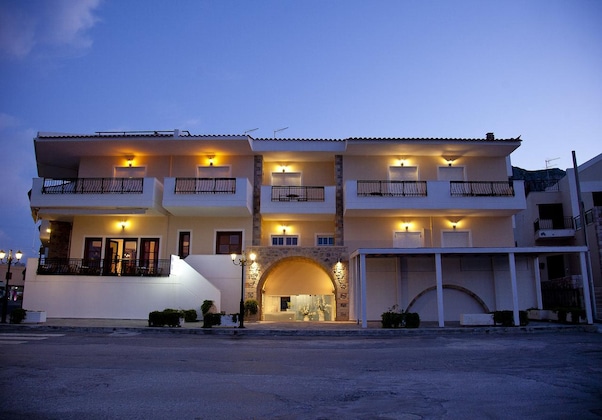 Gallery - Filoxenia Hotel