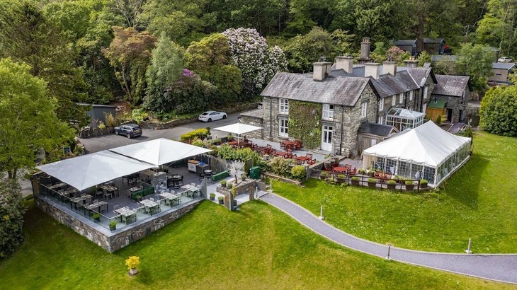 Gallery - Aberdunant Hall