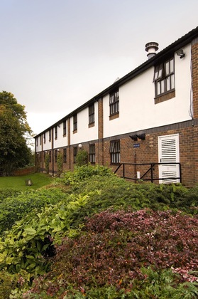 Gallery - Premier Inn Wirral (Heswall)