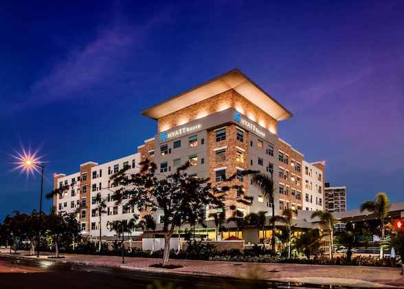 Gallery - Hyatt House San Juan