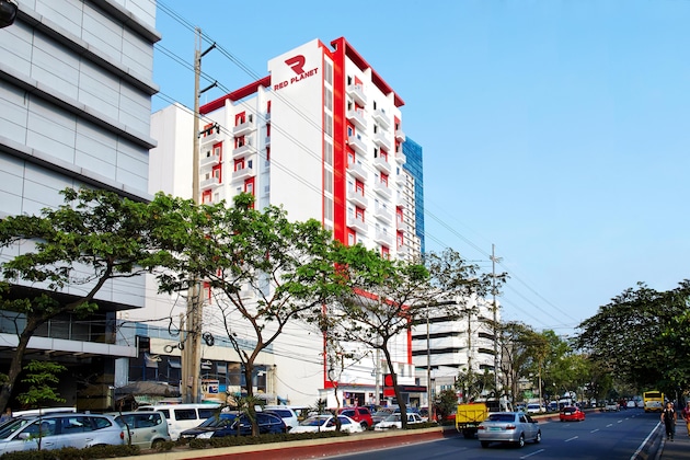 Gallery - Red Planet Ortigas