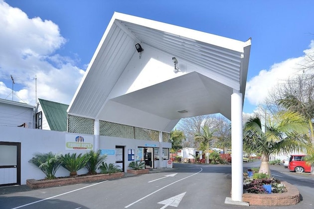 Gallery - Auckland Northshore Motels & Holiday Park