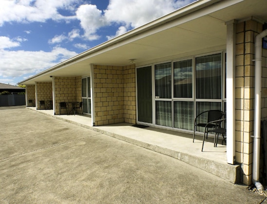 Gallery - Charlton Motel