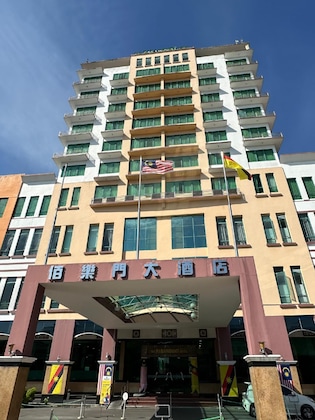 Gallery - The Paramount Hotel