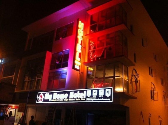 Gallery - Oyo 996 My Home Hotel Cheras Selatan