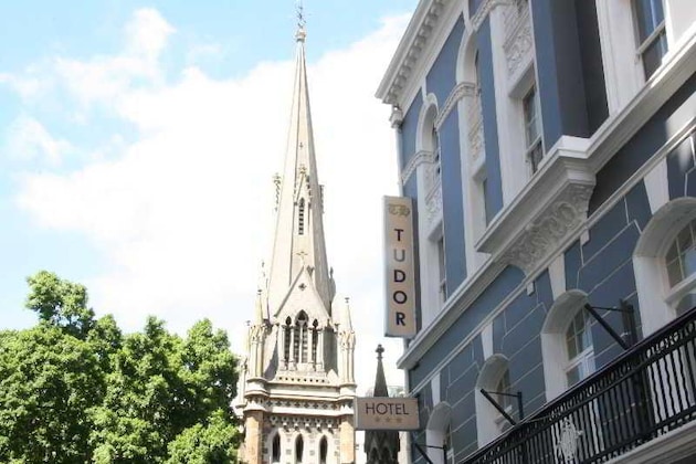 Gallery - Tudor Hotel