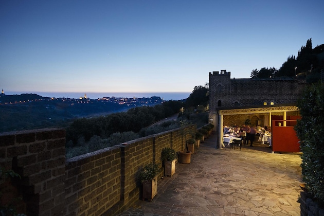 Gallery - Castello Di Monterone