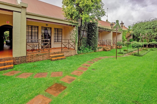 Gallery - Afrique Boutique Hotel O.R. Tambo