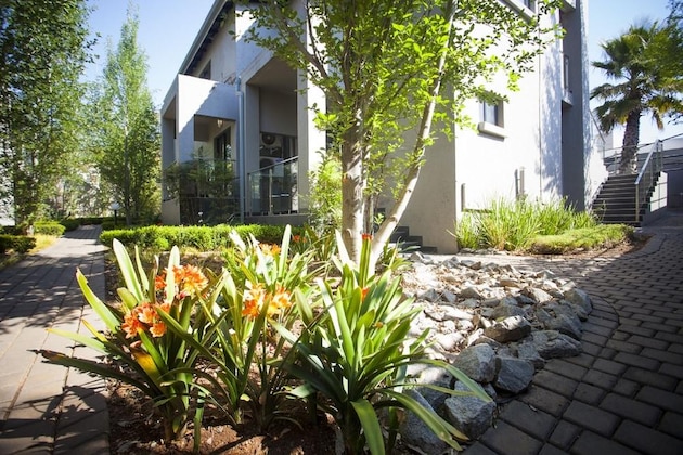 Gallery - Villa Moyal