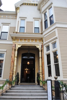 Gallery - Mansion On Sutter