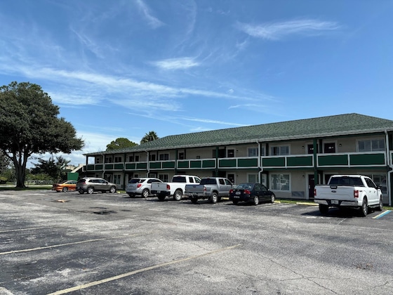 Gallery - Inn On The Green