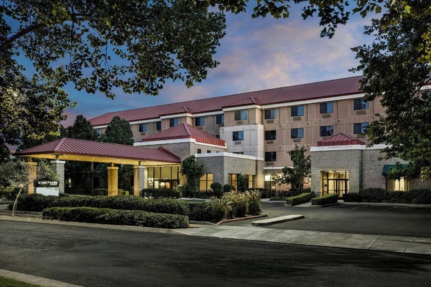 Gallery - Courtyard By Marriott Sacramento Midtown