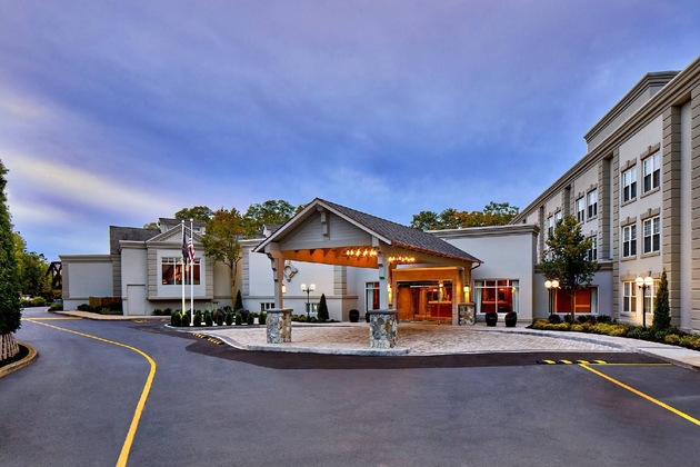 Gallery - The Del Monte Lodge Renaissance Rochester Hotel & Spa