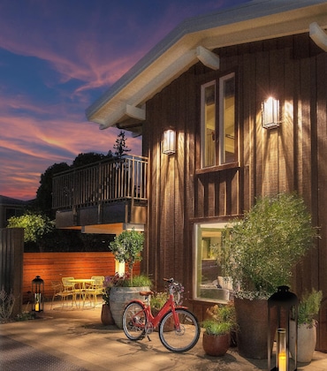 Gallery - The Cottages Hotel