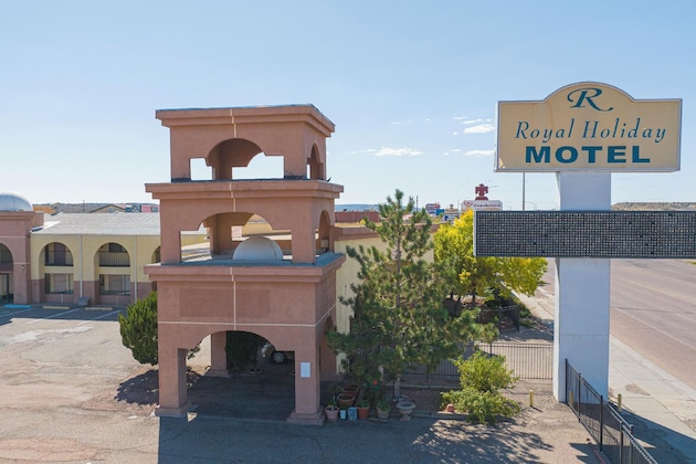 Gallery - Royal Holiday Motel By Belvilla Gallup I-40